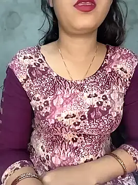 Snapshot of Shanaya_Hotty chatting on January 3, 2025, 6:24 pm Shanaya Hotty online show from January 3, 2025, 6:24 pm