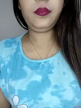 Snapshot of Shanaya_Hotty chatting on November 6, 2025, 9:05 pm Shanaya Hotty online show from November 6, 2025, 9:05 pm