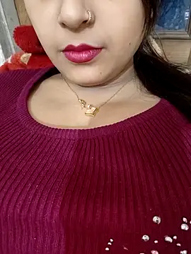 Snapshot of Shanaya_Hotty chatting on November 29, 2025, 8:34 pm Shanaya Hotty online show from November 29, 2025, 8:34 pm