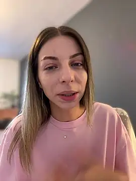 Snapshot of Mia_Ethan chatting on July 15, 2026, 3:39 pm Mia Ethan online show from July 15, 2026, 3:39 pm