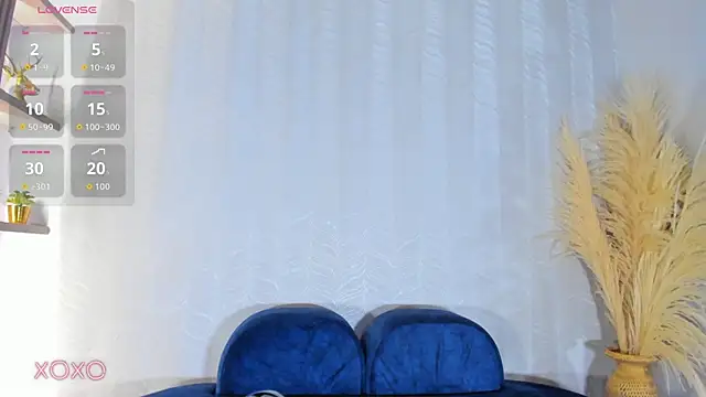Snapshot of Alahia_Dangelo chatting on May 26, 2026, 5:42 pm Alahia Dangelo online show from May 26, 2026, 5:42 pm