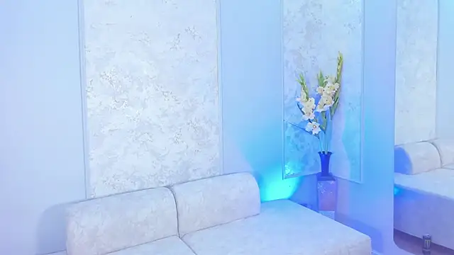 Snapshot of Alahia_Dangelo chatting on July 17, 2026, 5:51 pm Alahia Dangelo online show from July 17, 2026, 5:51 pm