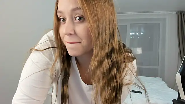 Snapshot of endlesssoffi chatting on December 23, 2024, 12:46 am endlesssoffi online show from December 23, 2024, 12:46 am