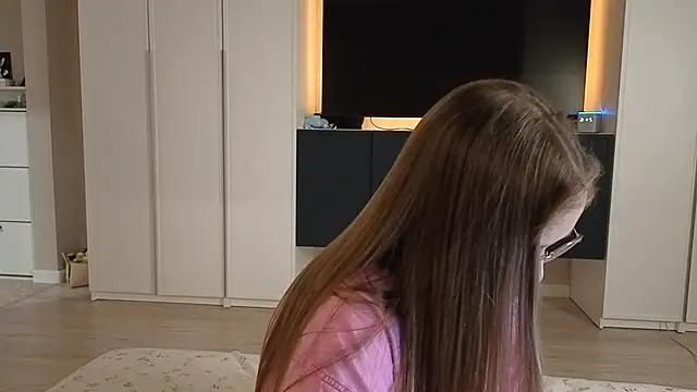 Snapshot of endlesssoffi chatting on November 21, 2025, 6:17 pm endlesssoffi online show from November 21, 2025, 6:17 pm