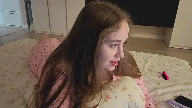Snapshot of endlesssoffi chatting on April 12, 2026, 7:52 pm endlesssoffi online show from April 12, 2026, 7:52 pm