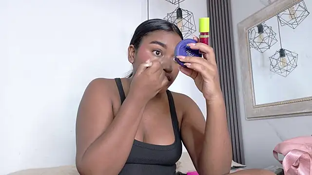 kayna gomez online show from February 21, 2026, 7:15 pm