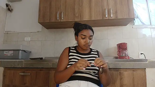 Snapshot of kayna_gomez chatting on May 21, 2026, 7:10 pm kayna gomez online show from May 21, 2026, 7:10 pm