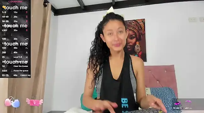 Snapshot of Milkdulce1 chatting on February 8, 2025, 3:08 am Milkdulce1 online show from February 8, 2025, 3:08 am