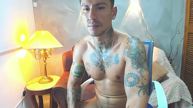 Dylanstonne online show from January 5, 2025, 11:22 pm