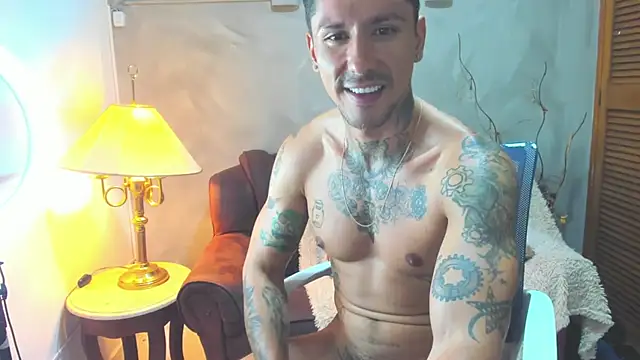 Dylanstonne online show from January 7, 2025, 11:56 pm