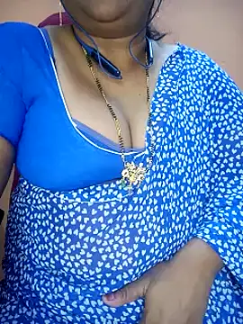 Snapshot of Sexy-Telugunayana2 chatting on December 23, 2024, 8:47 pm Sexy-Telugunayana2 online show from December 23, 2024, 8:47 pm