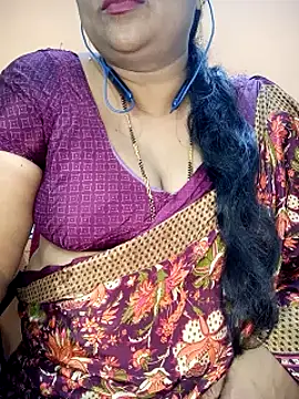 Snapshot of Sexy-Telugunayana2 chatting on December 24, 2024, 10:11 am Sexy-Telugunayana2 online show from December 24, 2024, 10:11 am