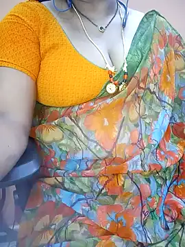 Snapshot of Sexy-Telugunayana2 chatting on January 6, 2025, 3:51 pm Sexy-Telugunayana2 online show from January 6, 2025, 3:51 pm