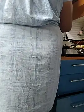 Snapshot of Sexy-Telugunayana2 chatting on November 21, 2025, 5:17 am Sexy-Telugunayana2 online show from November 21, 2025, 5:17 am