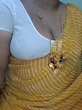 Snapshot of Sexy-Telugunayana2 chatting on December 15, 2025, 3:38 pm Sexy-Telugunayana2 online show from December 15, 2025, 3:38 pm