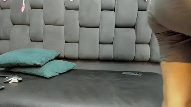 Yef Thin online show from February 9, 2025, 10:42 am