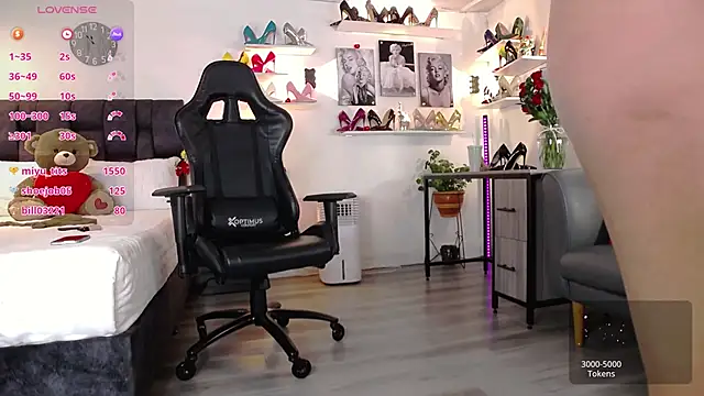 Snapshot of Carlajohnson chatting on February 16, 2025, 4:53 am Carlajohnson online show from February 16, 2025, 4:53 am