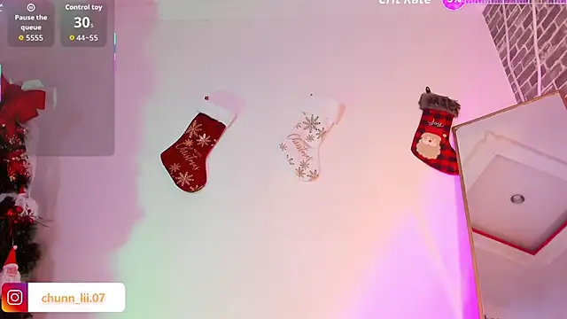 Snapshot of chunn_liioo chatting on December 20, 2025, 5:14 am chunn liioo online show from December 20, 2025, 5:14 am