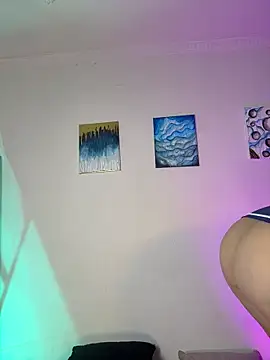 Snapshot of chunn_liioo chatting on January 18, 2026, 12:36 am chunn liioo online show from January 18, 2026, 12:36 am