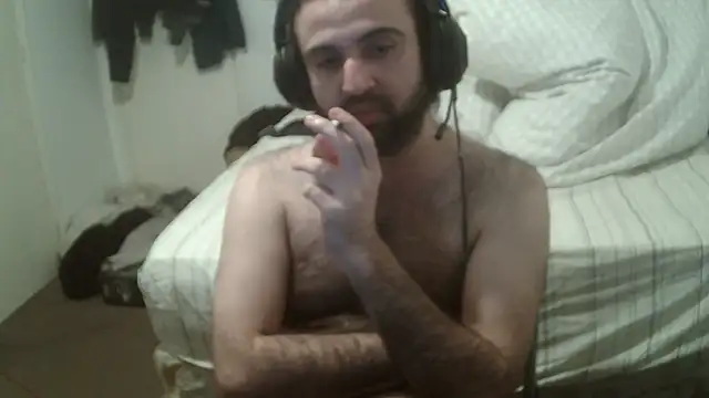 Snapshot of rampartzz chatting on March 4, 2025, 1:12 am rampartzz online show from March 4, 2025, 1:12 am