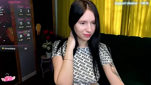 KarolinaBlacks online show from February 28, 2026, 6:36 am