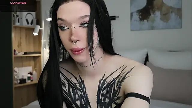 Dasha M online show from May 2, 2026, 1:49 pm