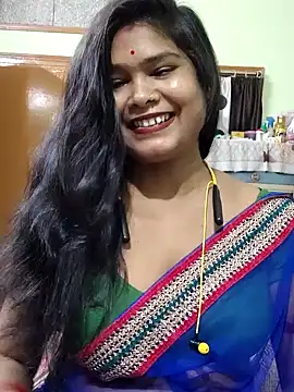 yoursweety09 online show from July 26, 2026, 6:21 am