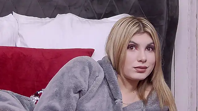 AnisiaConnor online show from January 9, 2026, 7:11 am