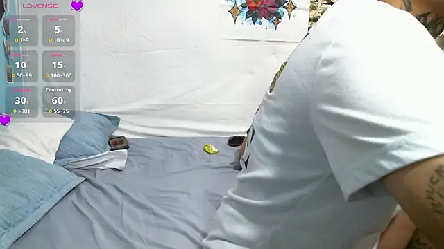 pamelaykamila online show from January 18, 2026, 5:44 am