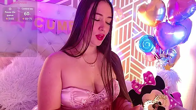 Snapshot of SashaDurante chatting on March 19, 2025, 1:18 pm SashaDurante online show from March 19, 2025, 1:18 pm