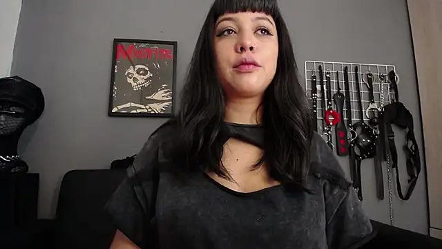 Snapshot of Carla_Phoenix chatting on May 9, 2026, 2:11 pm Carla Phoenix online show from May 9, 2026, 2:11 pm