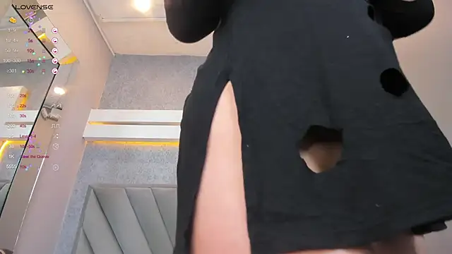 JessicaMilan online show from February 2, 2025, 7:20 am