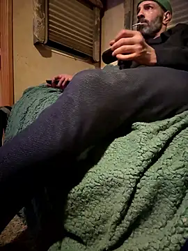 Snapshot of KBD85 chatting on January 16, 2026, 10:52 am KBD85 online show from January 16, 2026, 10:52 am