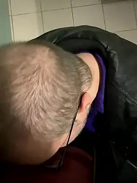 Snapshot of KBD85 chatting on March 13, 2026, 6:09 am KBD85 online show from March 13, 2026, 6:09 am