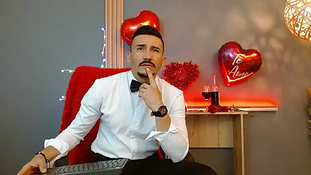 Reiko 85  online show from February 14, 2026, 7:43 pm