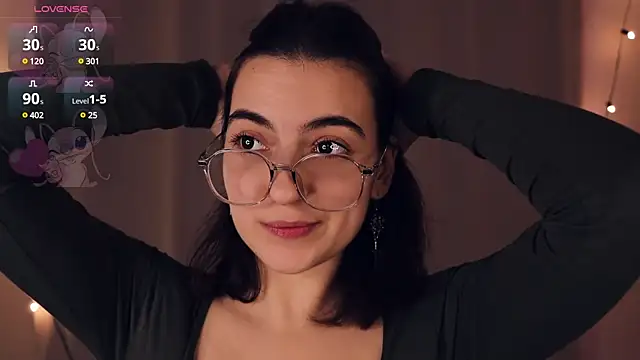 DracosMoon online show from February 9, 2025, 11:14 am