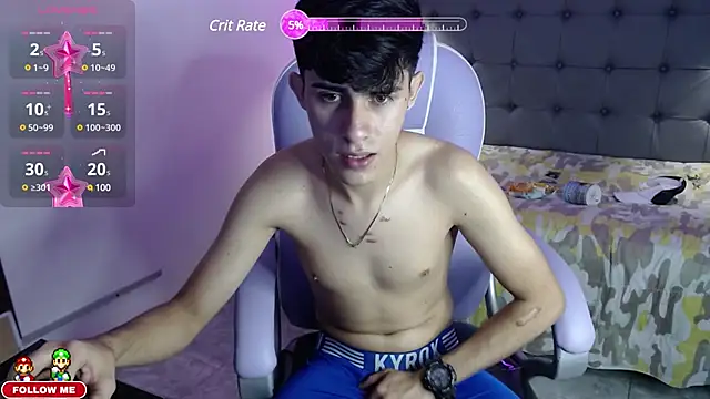 Dyla n18 online show from February 4, 2025, 10:24 pm