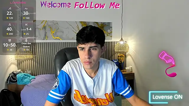 Dyla n18 online show from June 24, 2026, 7:57 pm