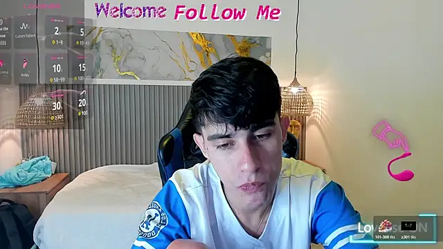 Dyla n18 online show from July 26, 2026, 9:32 pm