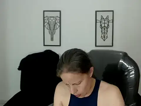 Milf karlye online show from January 15, 2025, 6:12 am