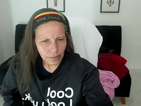 Milf karlye online show from February 1, 2025, 5:07 am