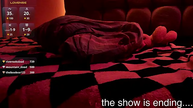 teobowny  online show from January 10, 2025, 8:26 pm