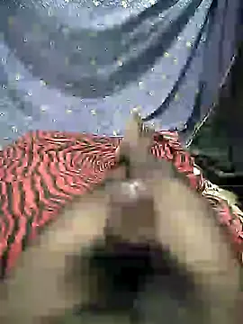 mallucallboy2104 online show from February 2, 2025, 7:25 pm