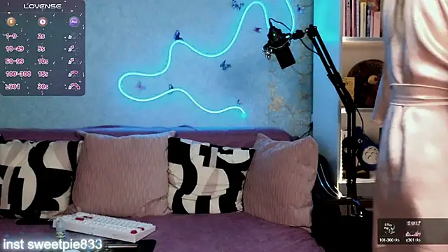 Snapshot of Anal_Girl_ chatting on February 1, 2025, 4:44 pm Anal Girl online show from February 1, 2025, 4:44 pm