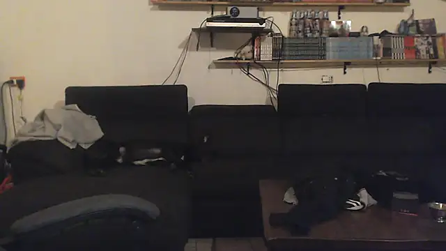 Snapshot of complicata_mente chatting on January 29, 2025, 12:33 am complicata mente online show from January 29, 2025, 12:33 am