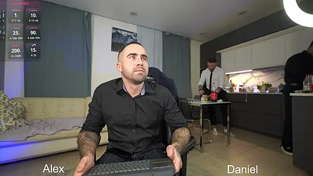 Snapshot of Alex_xxx chatting on October 9, 2025, 5:11 pm Alex xxx online show from October 9, 2025, 5:11 pm