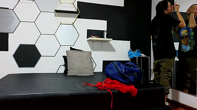 haileycat online show from February 13, 2025, 1:19 am