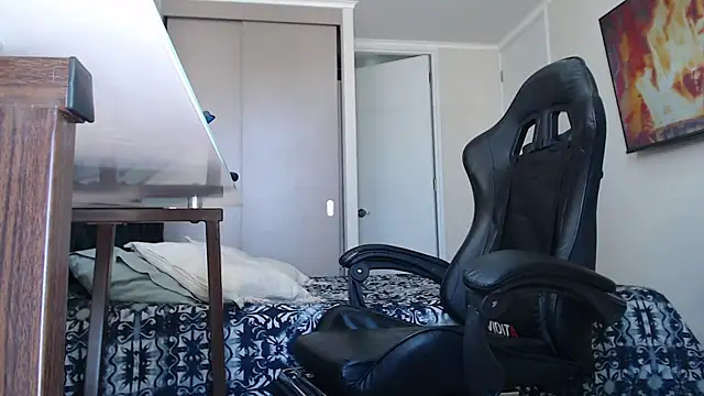 Snapshot of jonhklleyn chatting on September 30, 2025, 7:19 pm jonhklleyn online show from September 30, 2025, 7:19 pm