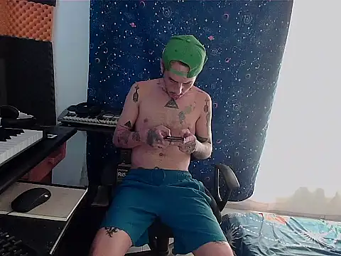 patrik tattoo  online show from January 31, 2025, 7:18 pm