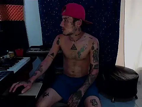 patrik tattoo  online show from February 22, 2025, 10:52 pm